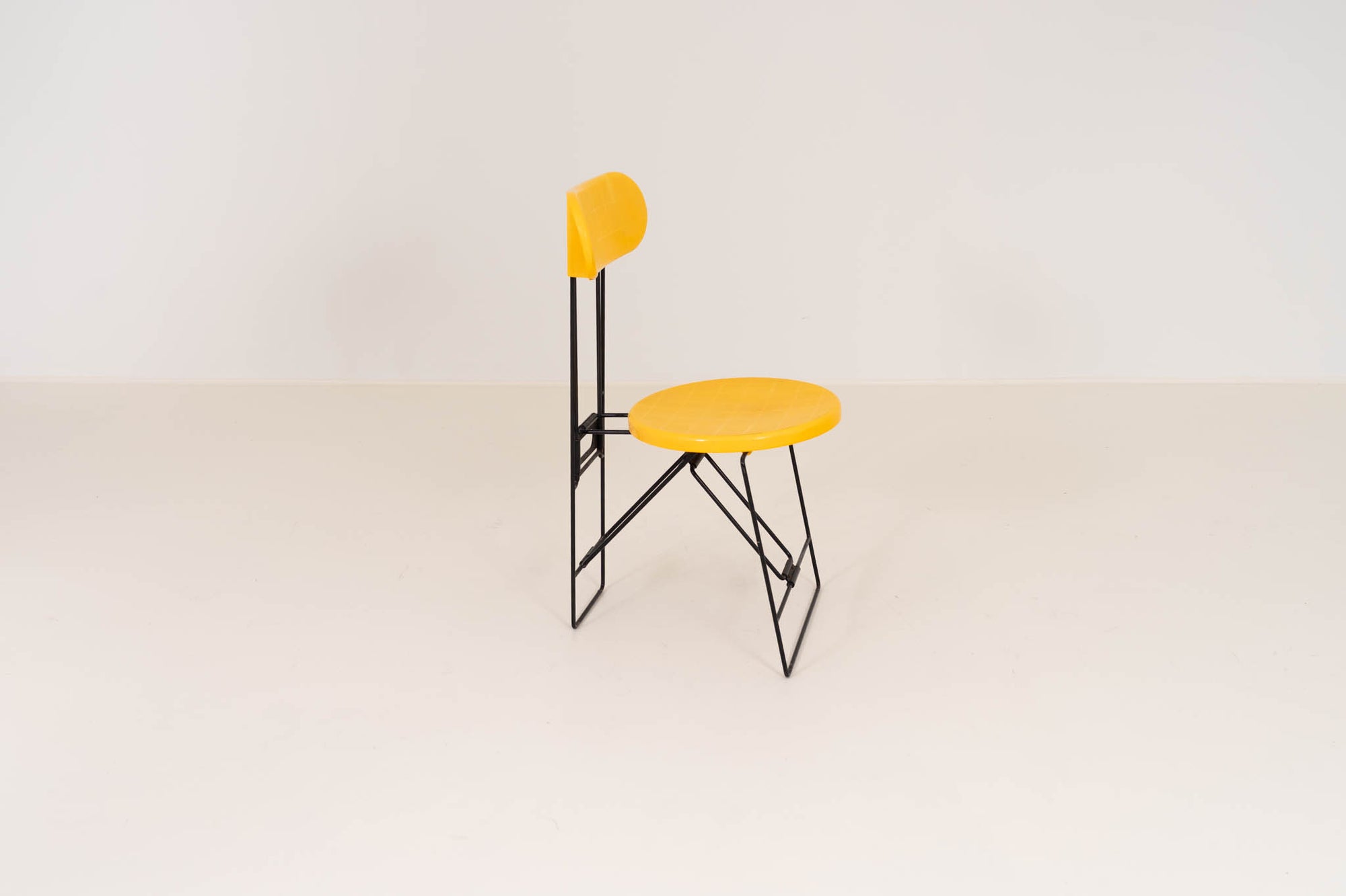 Cricket Chair by Andries Van Onck – Dark Yellow (small crack in the seat )