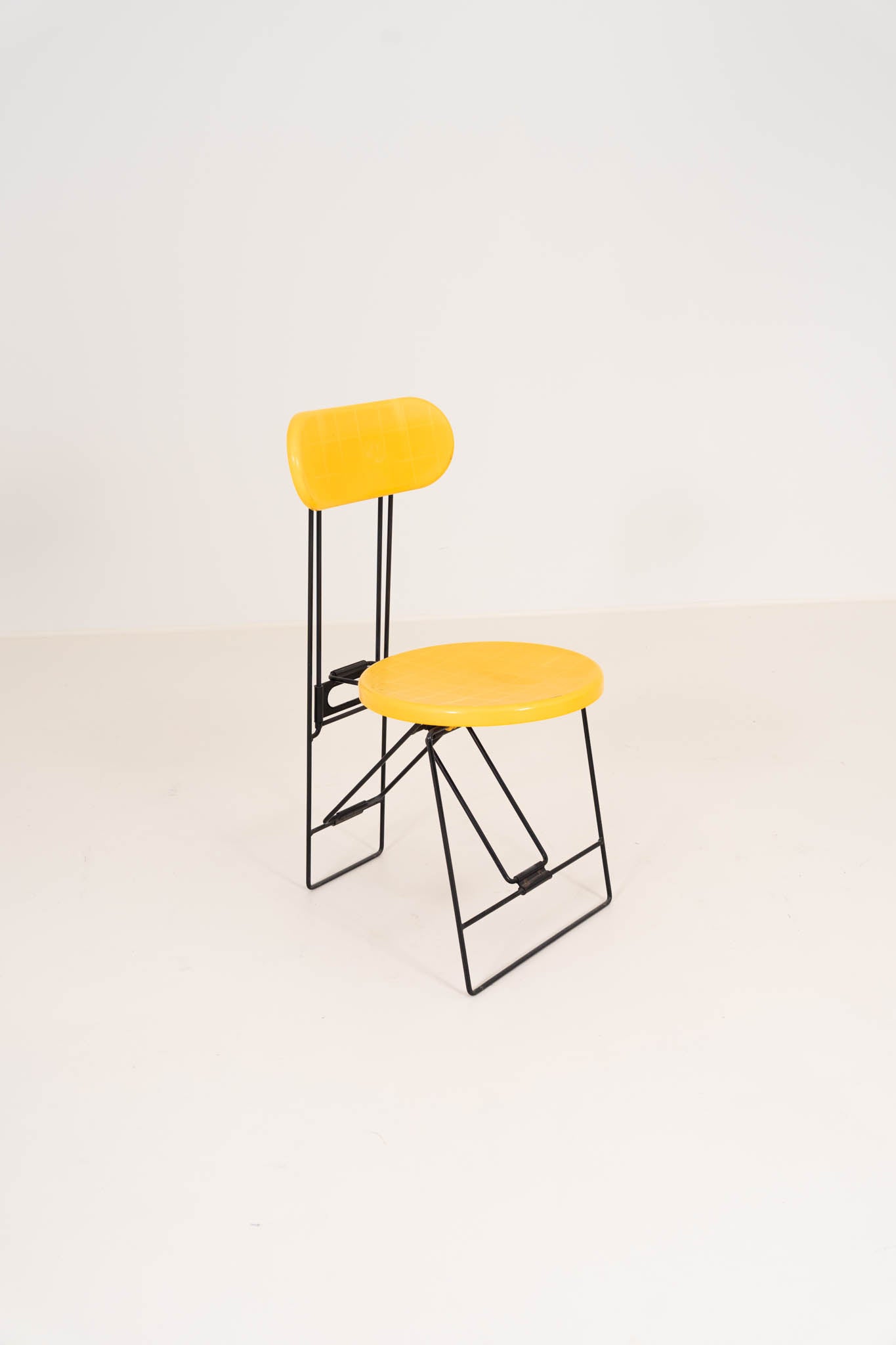 Cricket Chair by Andries Van Onck – Dark Yellow