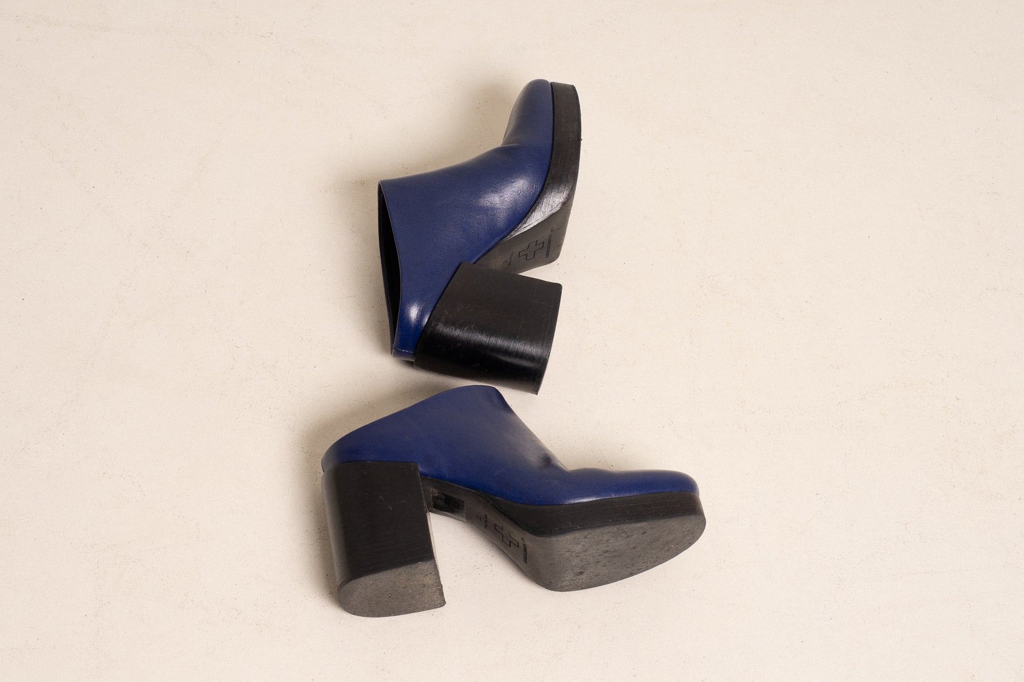 A.F. Vandevorst Leather Platform Mules — Size 37