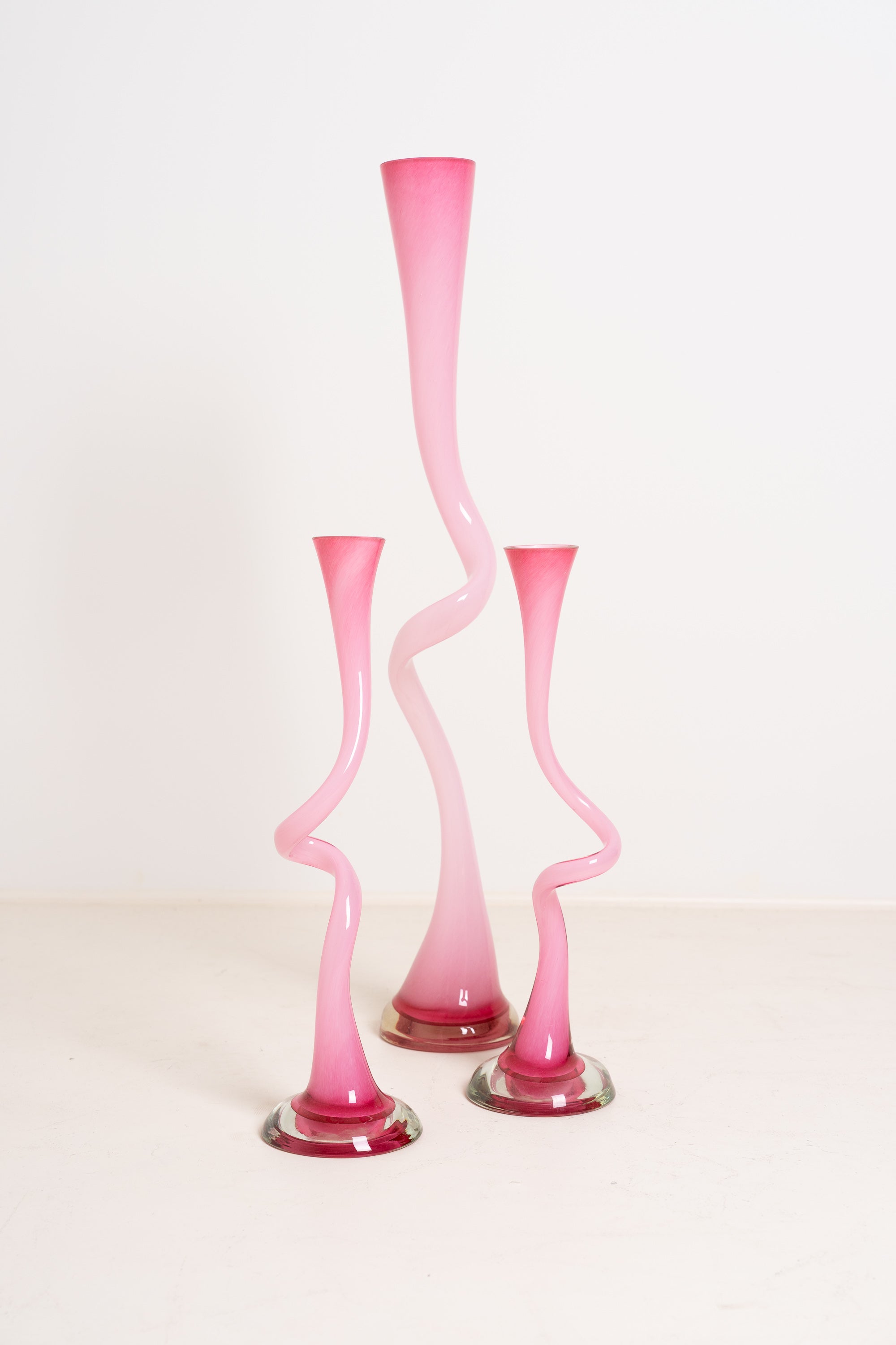 Pink Swirl Glass Vases – Set of 3